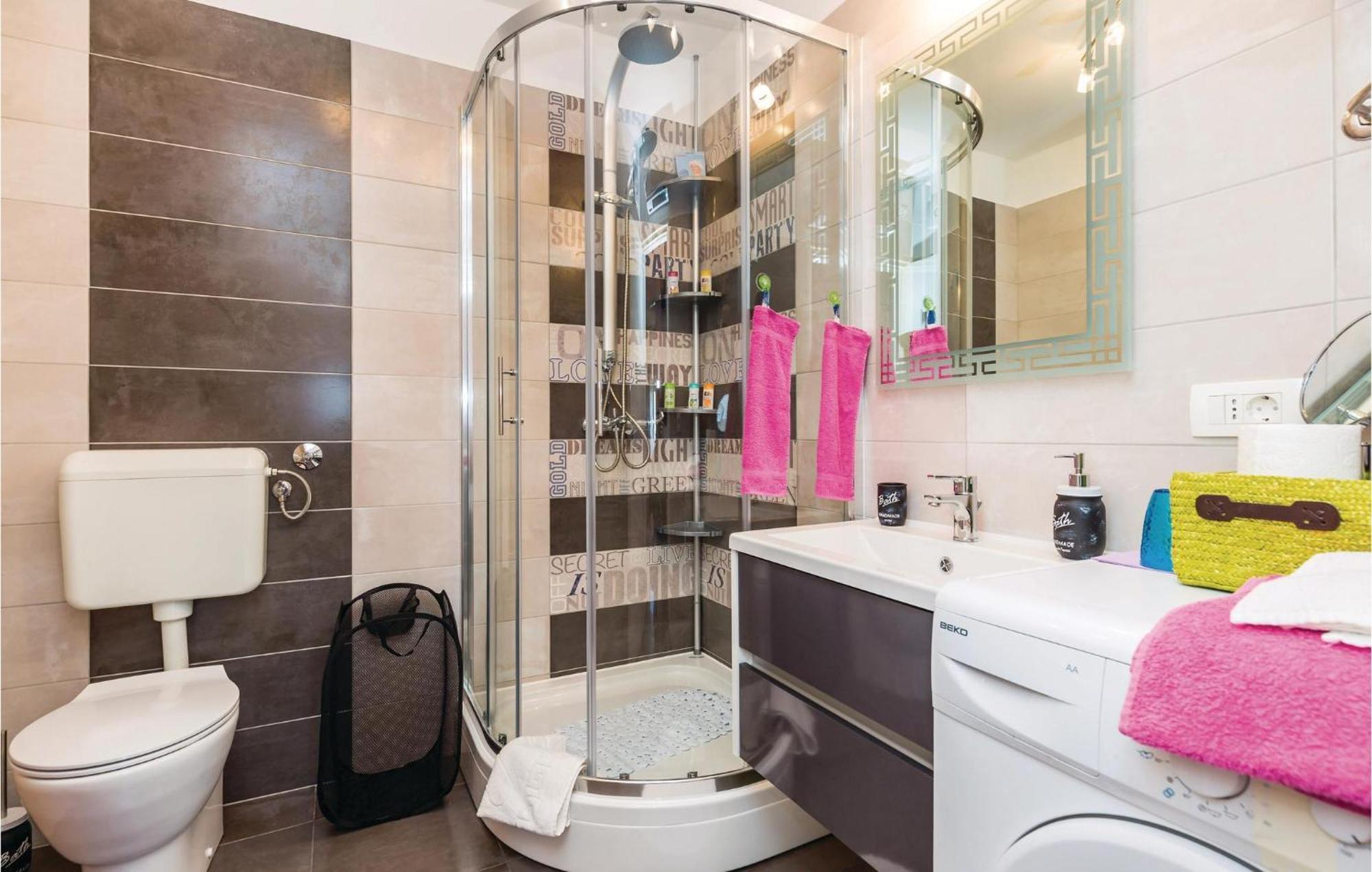 Gorgeous Apartment In Rijeka With Wifi Εξωτερικό φωτογραφία